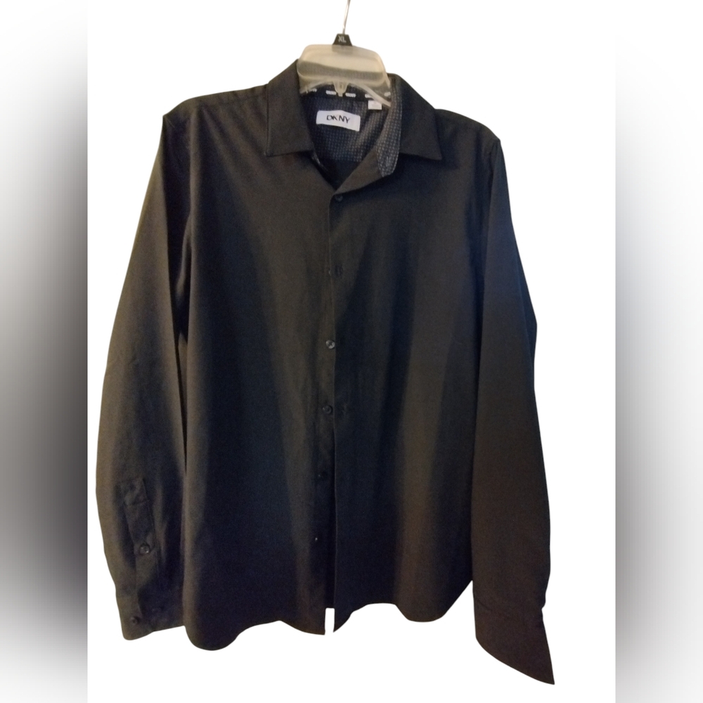 EUC DKNY Women's Black Dress Shirt Blouse Classic Sleek Small Professional - Picture 1 of 8